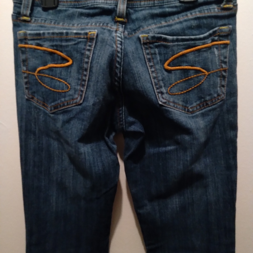 SIZE 27 VINTAGE SEVEN JEANS